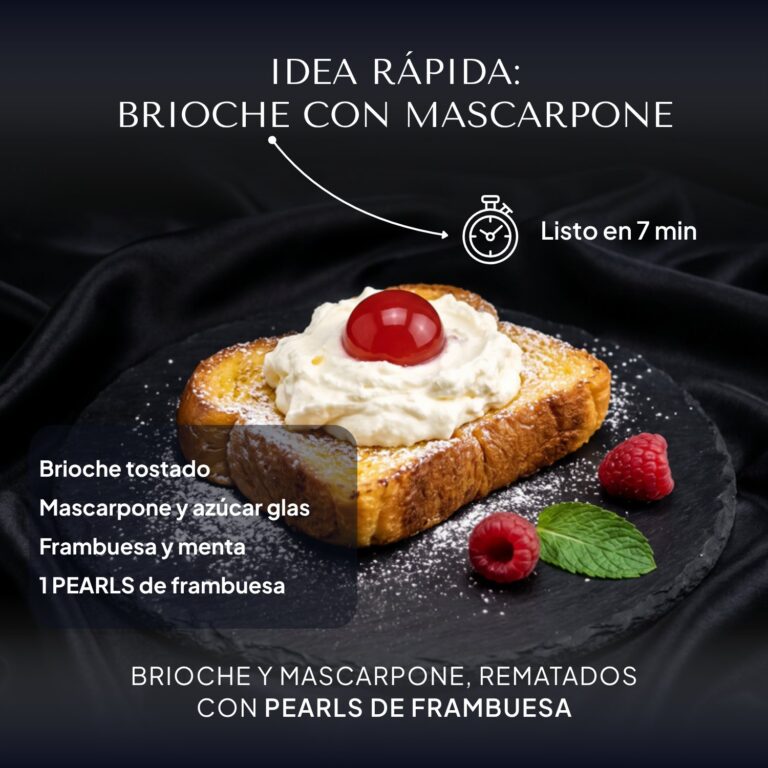 Brioche tostado con mascarpone coronado con una Pearl de frambuesa sobre pizarra negra