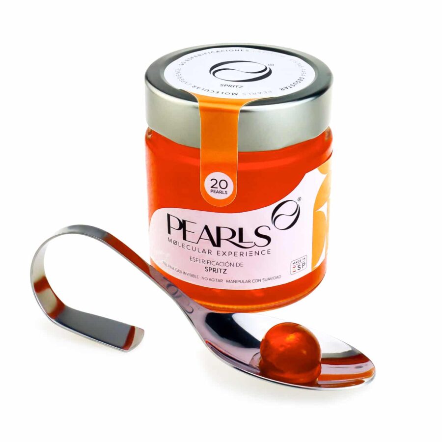 Frasco de 20 Pearls de Spritz Sevirol con una Pearl en cucharilla